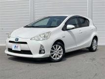 2013 Toyota AQUA