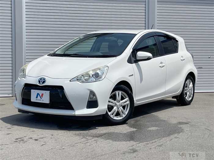 2014 Toyota AQUA