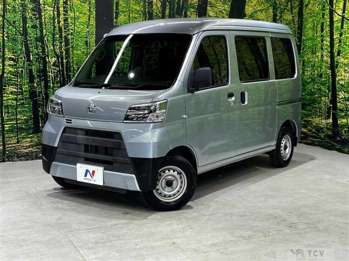 2020 Daihatsu Hijet Cargo