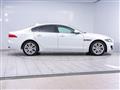 2017 Jaguar XF