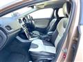 2015 Volvo V40