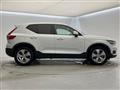 2022 Volvo XC40
