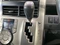 2007 Toyota Voxy