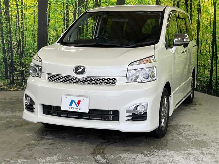 2012 Toyota Voxy