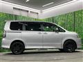 2009 Toyota Voxy