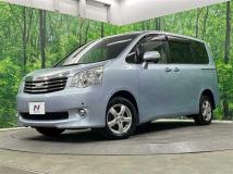 2011 Toyota Noah