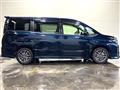 2014 Toyota Voxy