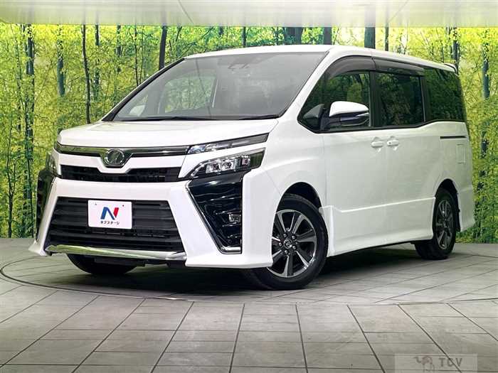 2017 Toyota Voxy