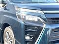 2017 Toyota Voxy