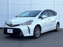 2017 Toyota PRIUS α