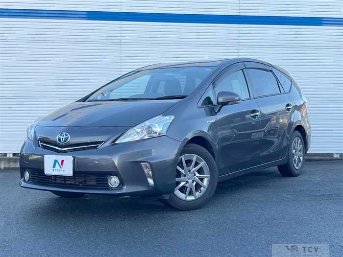 2014 Toyota PRIUS α