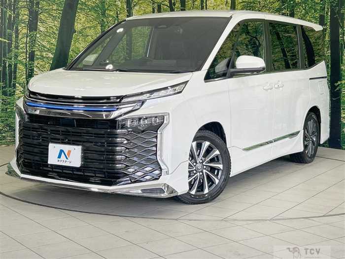 2023 Toyota Voxy