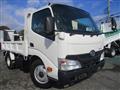 2013 Hino Dutro