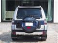 2006 Mitsubishi Pajero