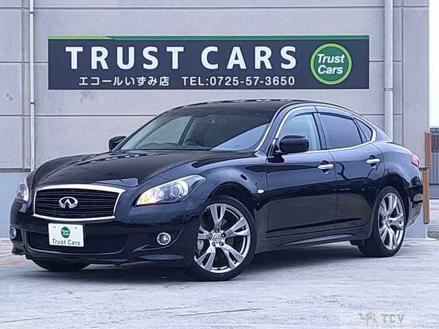2010 Nissan Fuga