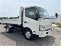 2013 Hino Dutro