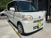 2011 Daihatsu Tanto