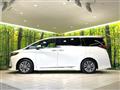 2023 Toyota Alphard Hybrid