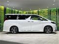2022 Toyota Alphard