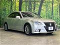 2013 Toyota Crown Hybrid