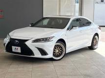 2021 Lexus ES