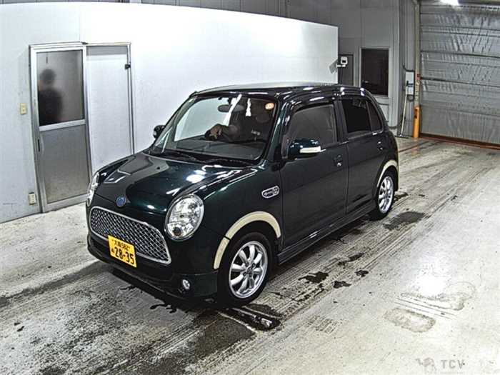 2005 Daihatsu Miragino