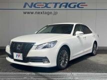 2013 Toyota Crown
