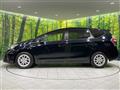 2017 Toyota PRIUS α