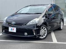 2013 Toyota PRIUS α