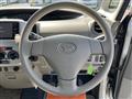 2013 Daihatsu Tanto