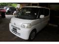 2012 Daihatsu Tanto