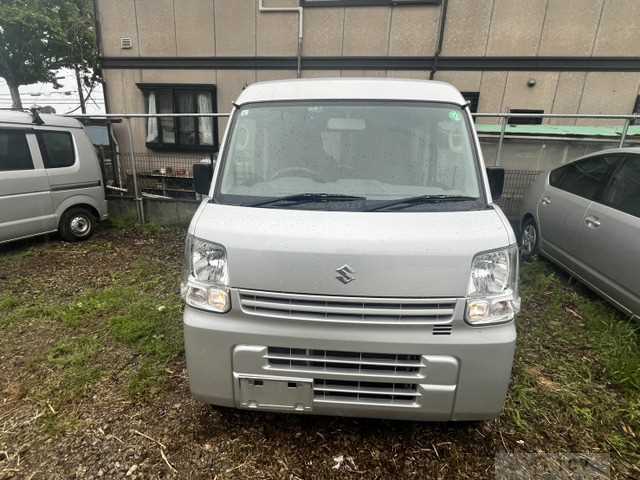 2018 Suzuki Every