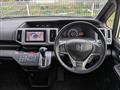 2013 Honda Step WGN
