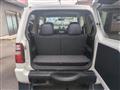 2009 Nissan KIX