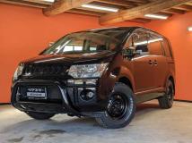 2009 Mitsubishi Delica D5