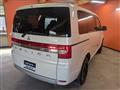2018 Mitsubishi Delica D5