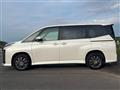2022 Toyota Voxy