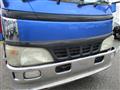 2003 Hino Dutro