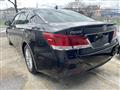 2015 Toyota Crown