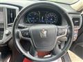 2015 Toyota Crown