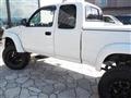 2003 Toyota Hilux
