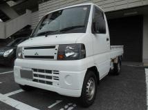 2011 Mitsubishi Minicab Truck
