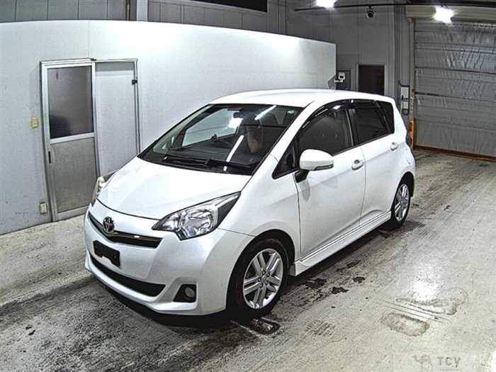 2013 Toyota Ractis
