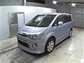 2008 Mitsubishi Delica D5