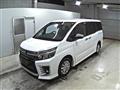2017 Toyota Voxy