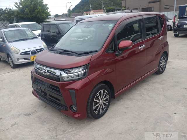 2017 Daihatsu Move Custom