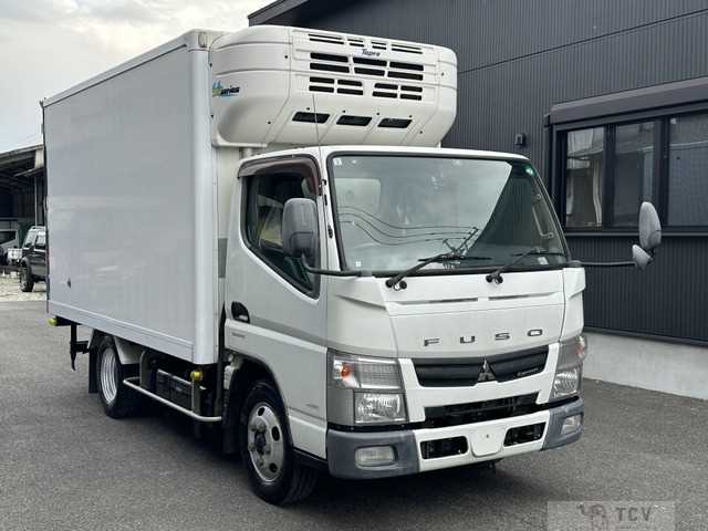 2015 Mitsubishi Canter