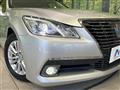 2013 Toyota Crown Hybrid