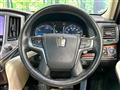 2013 Toyota Crown Hybrid