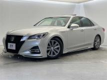 2017 Toyota Crown Hybrid
